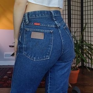 SOLD Vintage Wrangler medium blue jeans